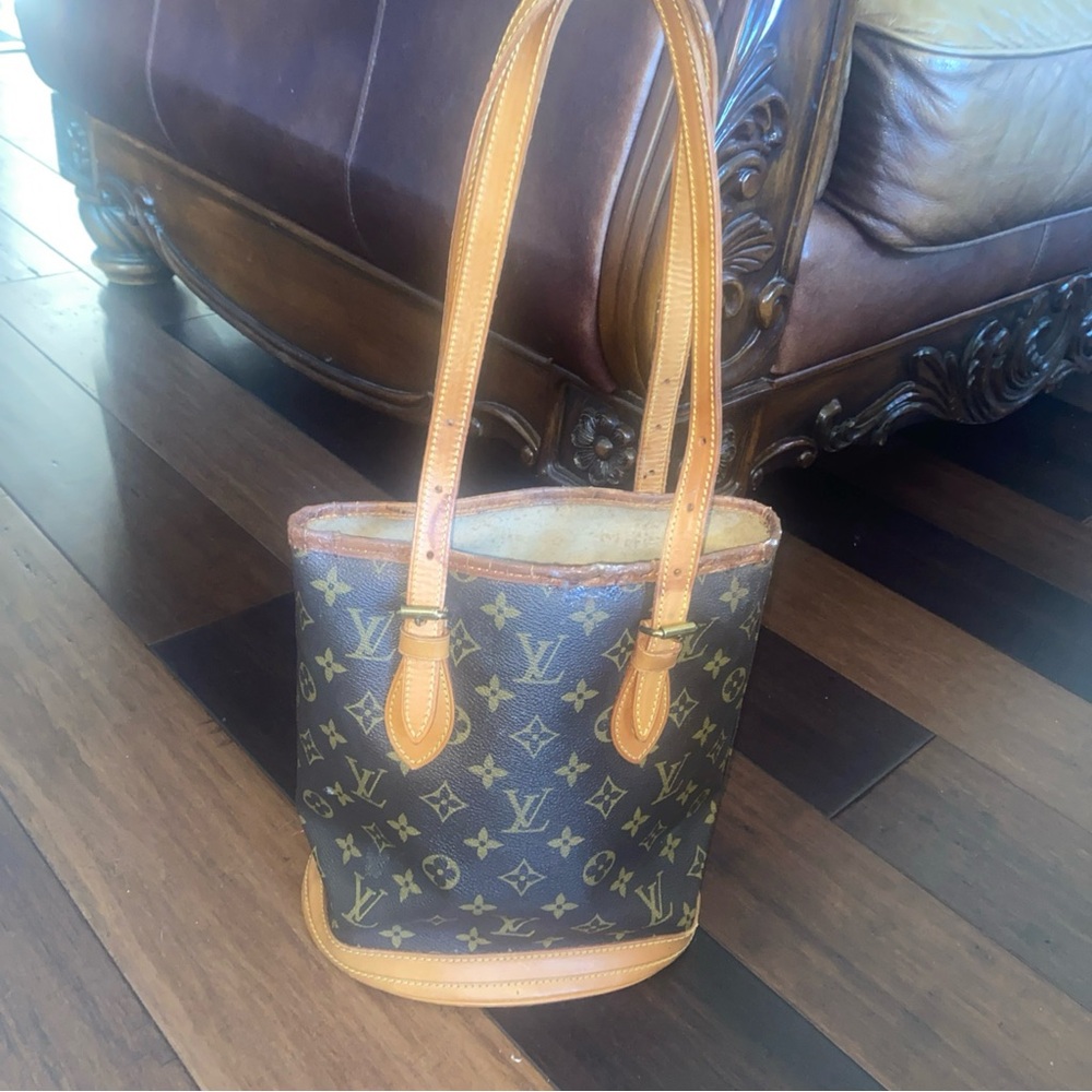 Louis Vuitton Monogram Canvas PM Bucket Shoulder Bag. Some damage,  authentic!